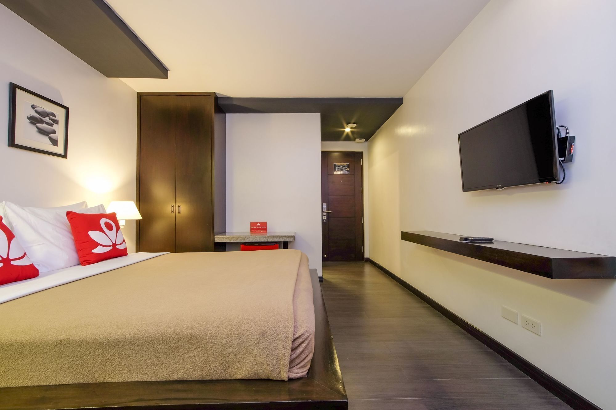 Zen Rooms Durban Poblacion Makati Makati City Exterior foto